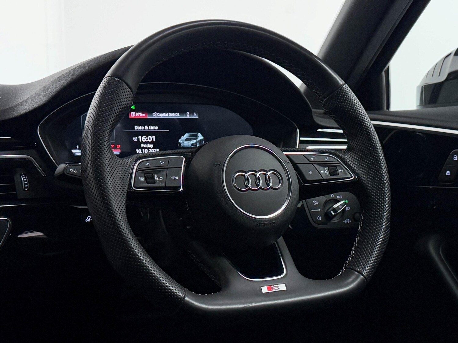 Used Audi A4 2022 for sale - 76227609: Photo 33