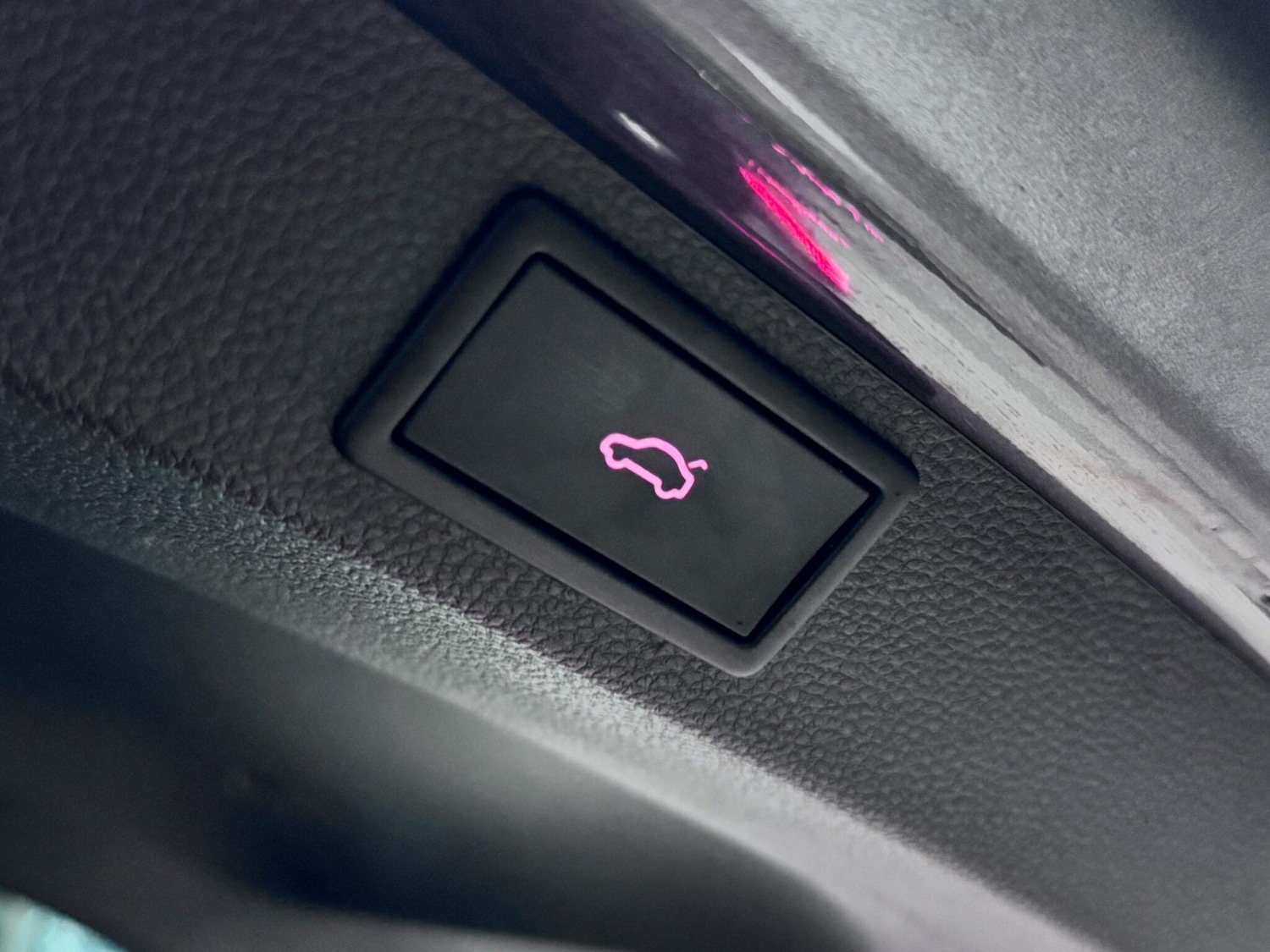 Used Skoda Karoq 2023 for sale - 77646742: Photo 13