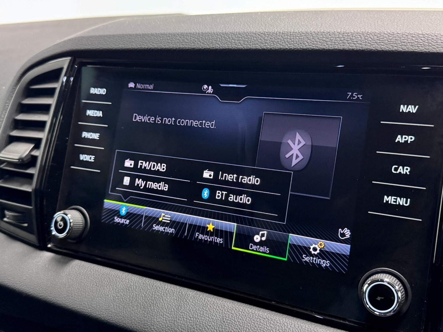 Used Skoda Karoq 2023 for sale - 77646742: Photo 42