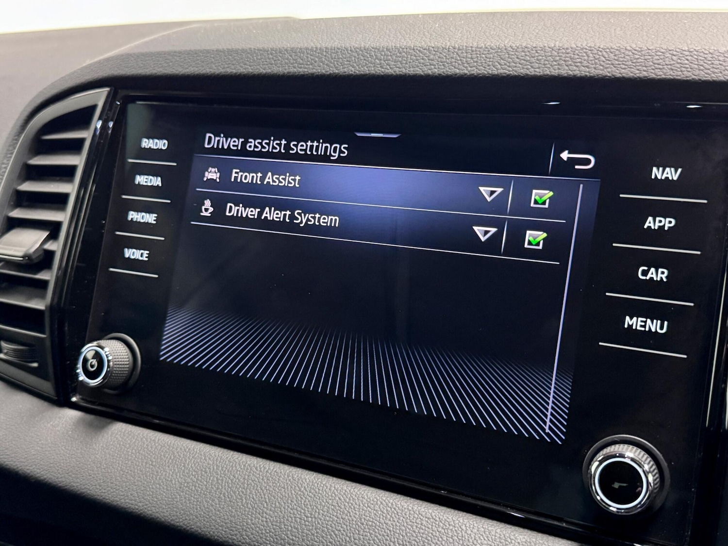 Used Skoda Karoq 2023 for sale - 77646742: Photo 44