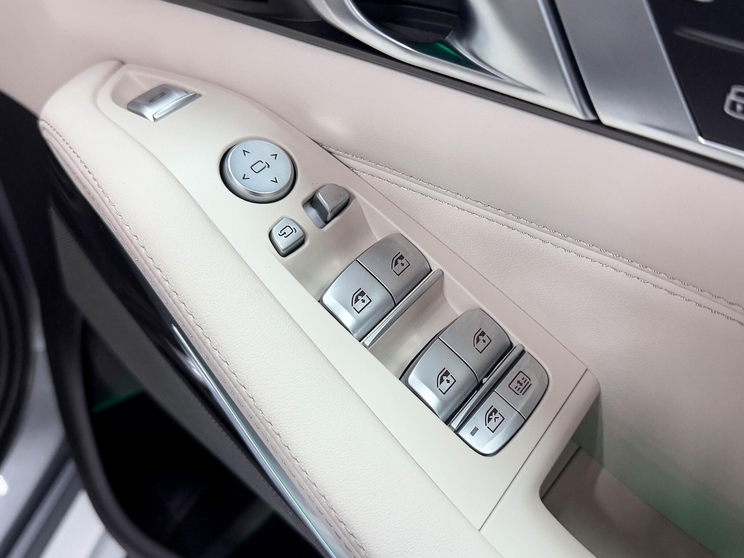 Used BMW X7 2022 for sale - 76043110: Photo 22