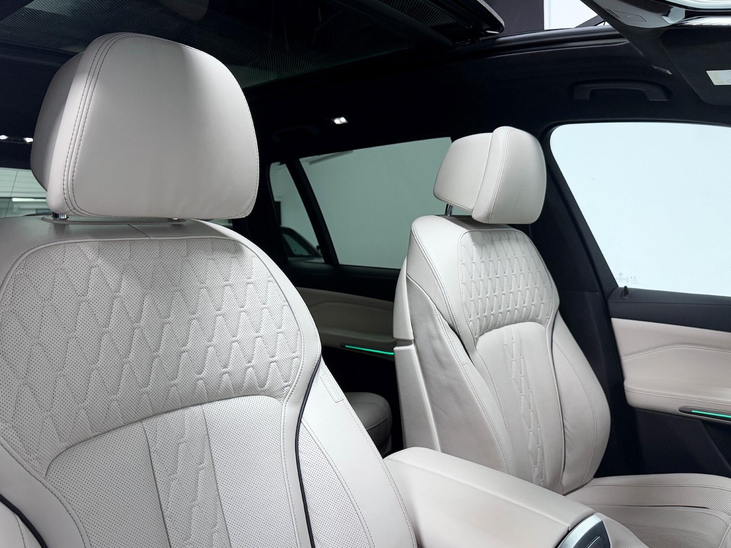 Used BMW X7 2022 for sale - 76043110: Photo 28