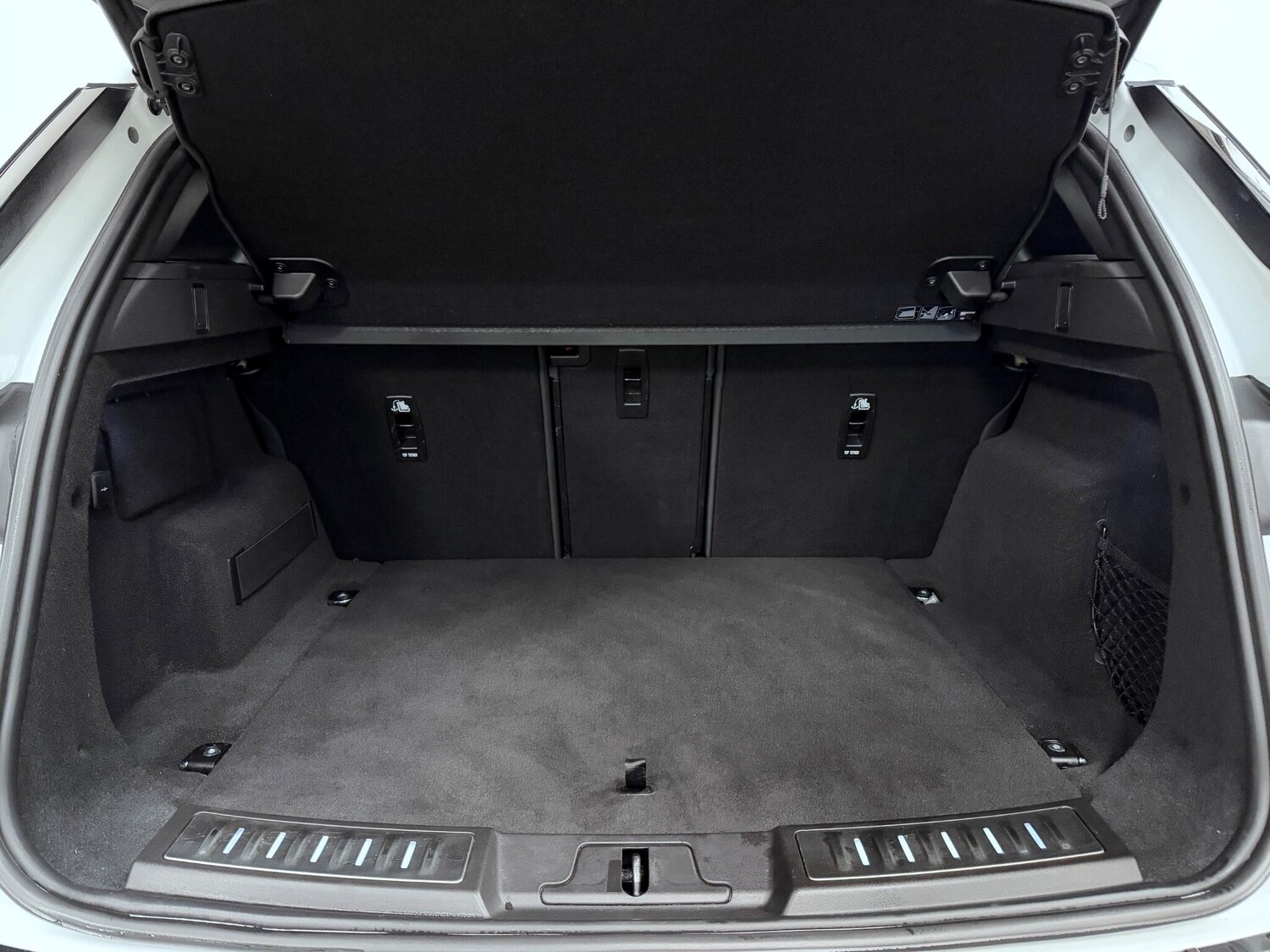 Used Land Rover Range Rover Evoque 2021 for sale - 76200351: Photo 12