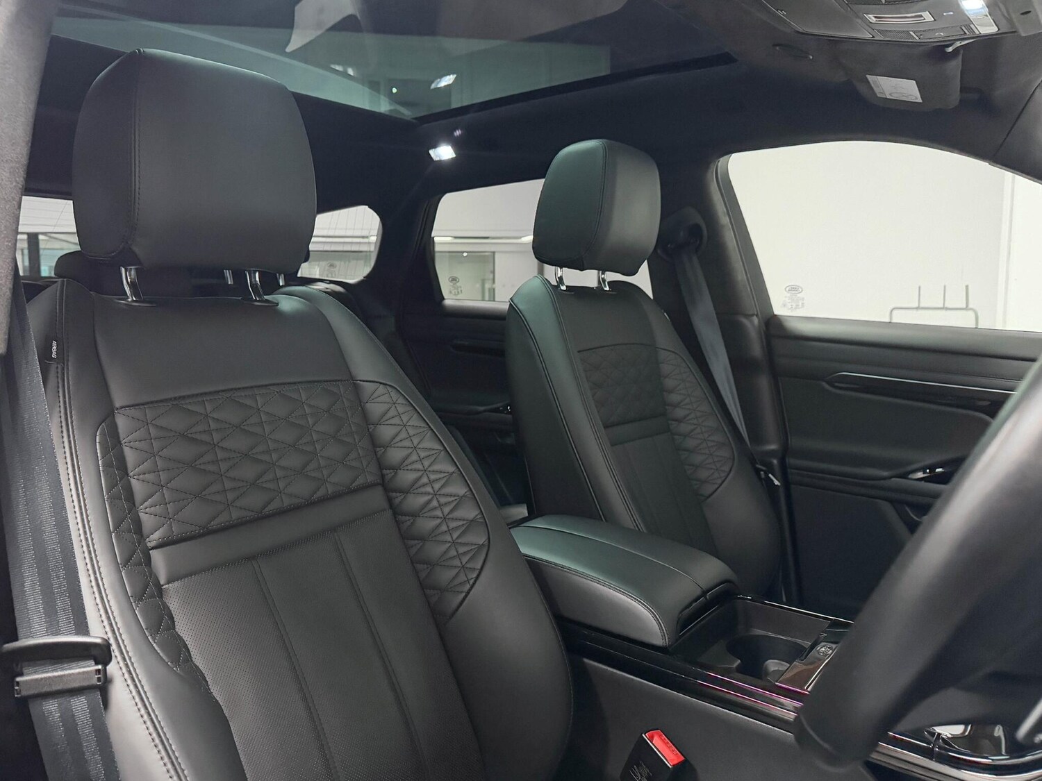 Used Land Rover Range Rover Evoque 2021 for sale - 76200351: Photo 24