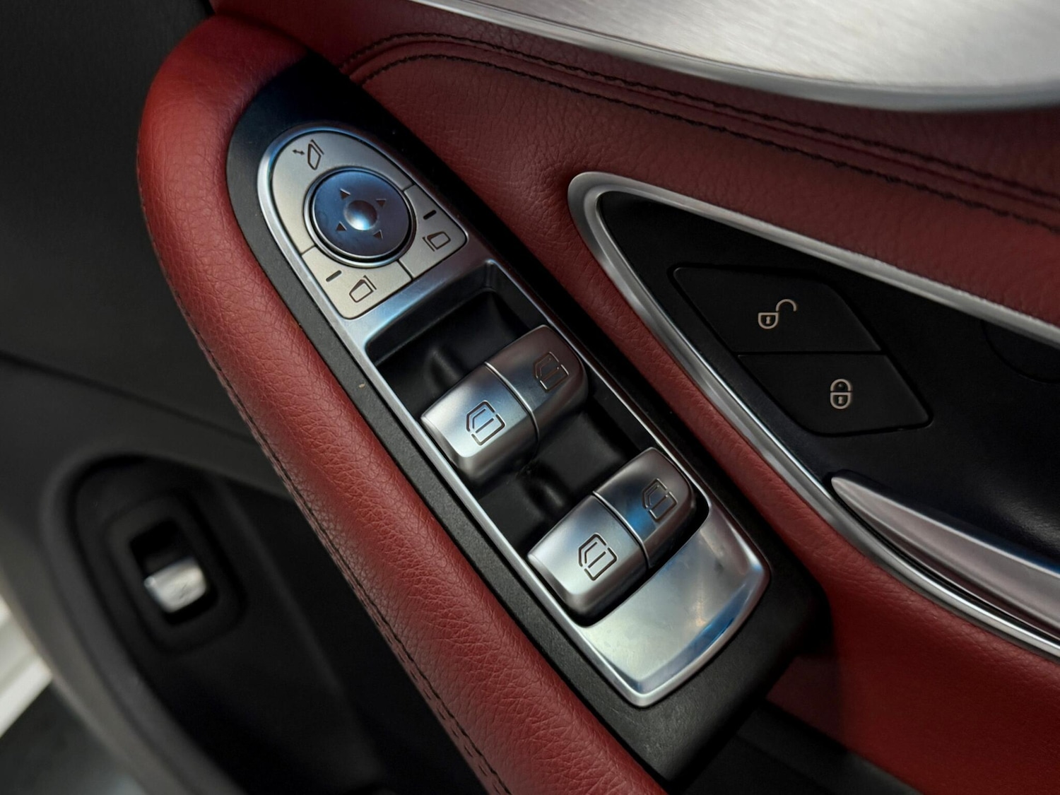 Used Mercedes-Benz C Class 2017 for sale - 76306648: Photo 27