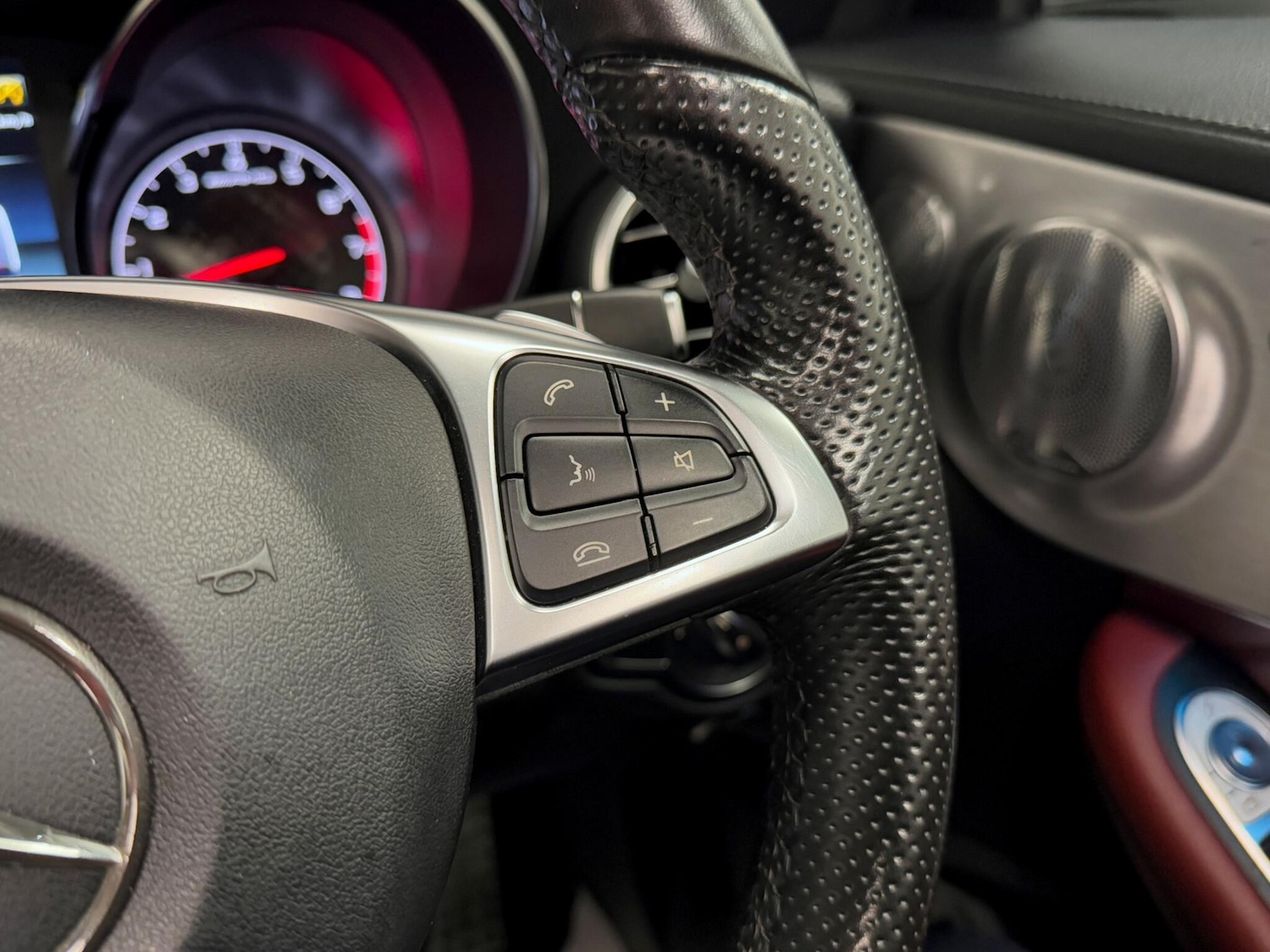 Used Mercedes-Benz C Class 2017 for sale - 76306648: Photo 44