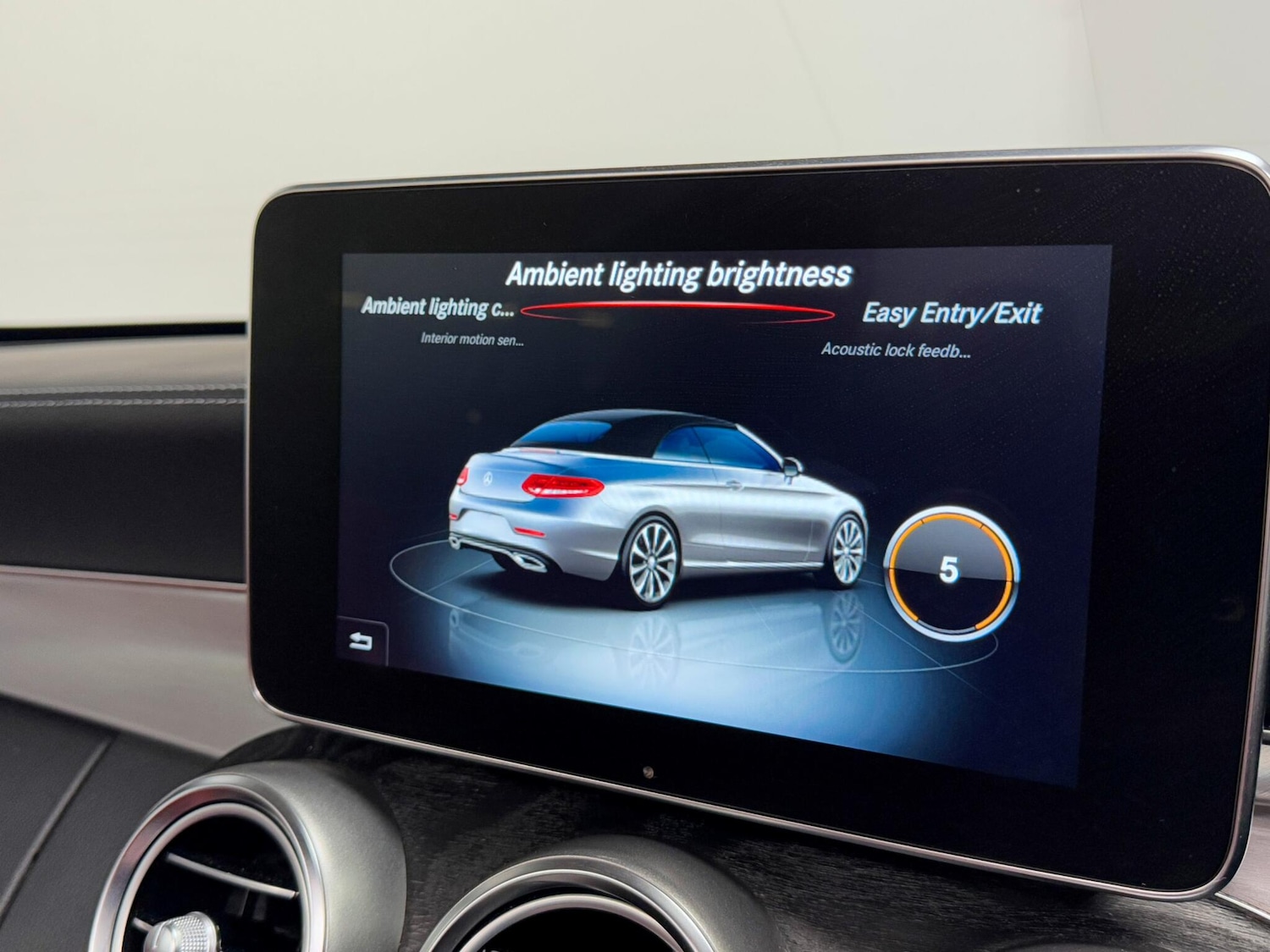 Used Mercedes-Benz C Class 2017 for sale - 76306648: Photo 64