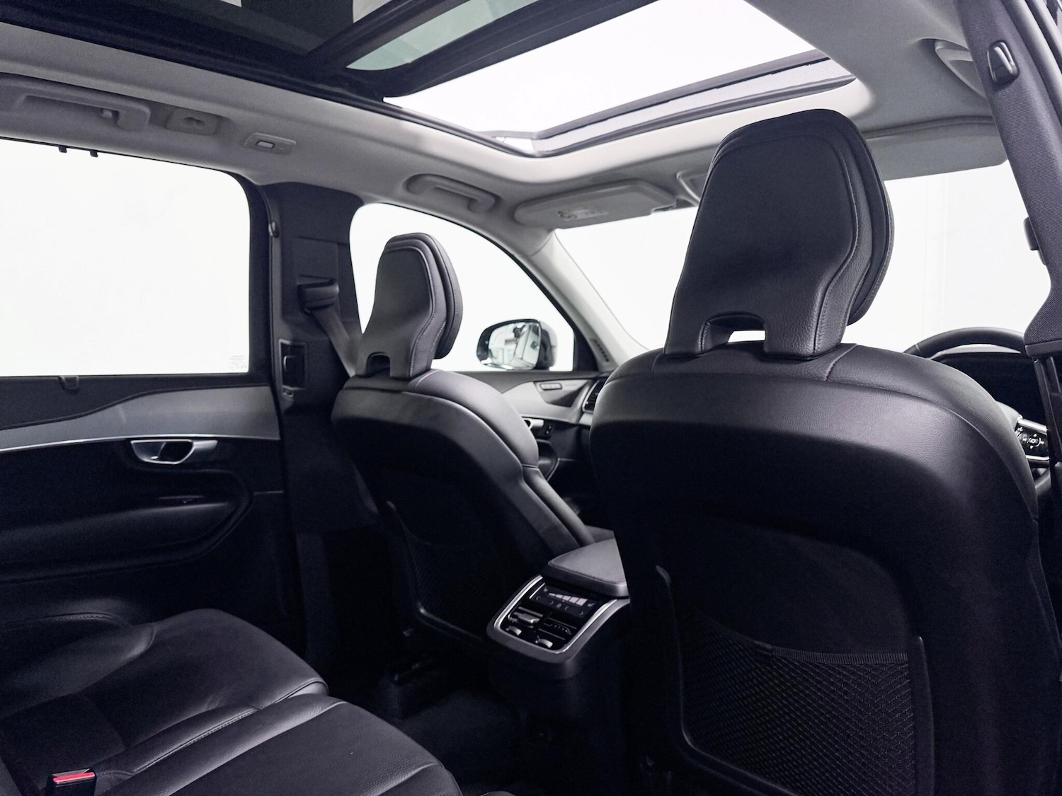 Used Volvo XC90 2023 for sale - 76511784: Photo 29