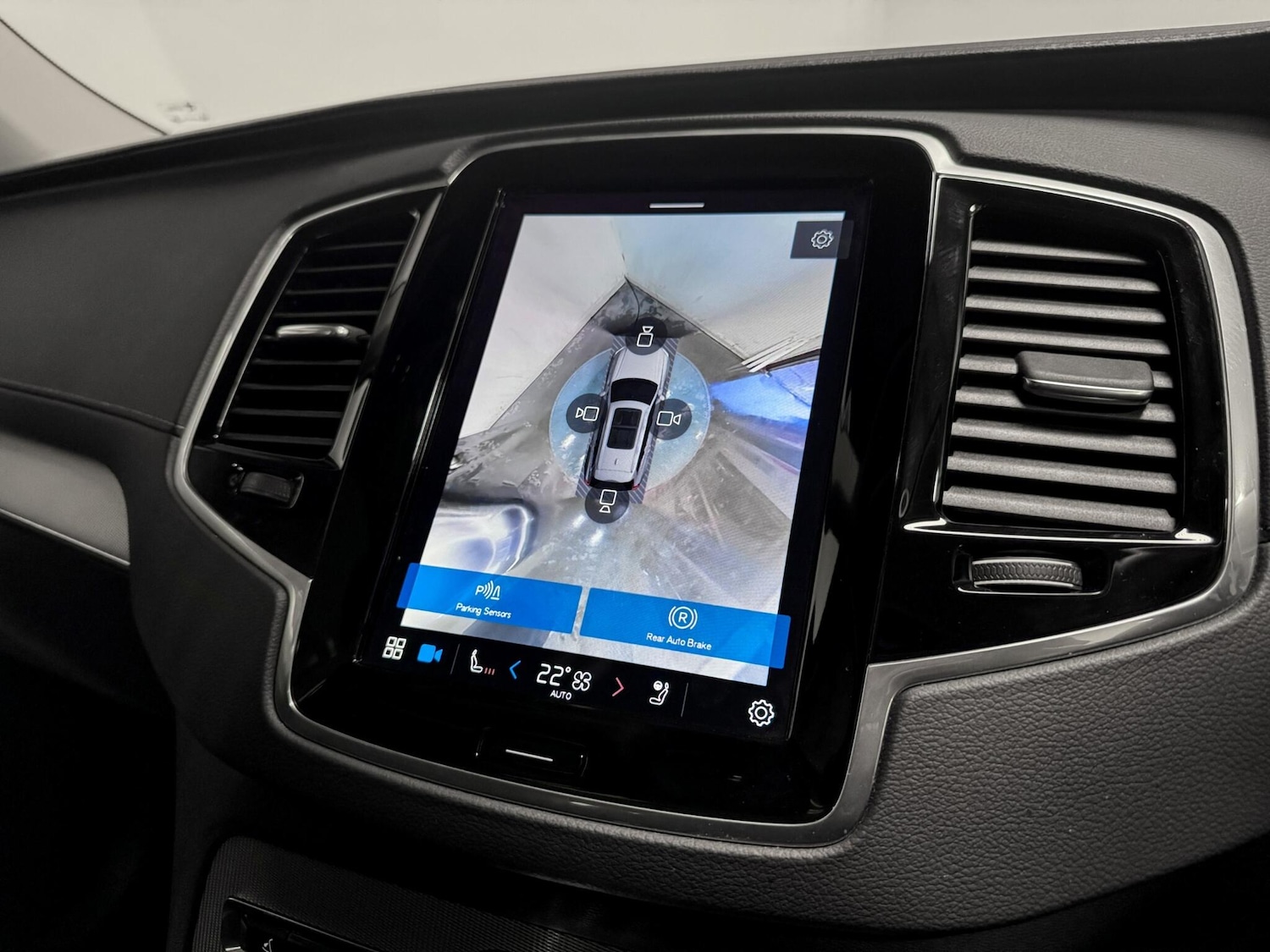 Used Volvo XC90 2023 for sale - 76511784: Photo 43