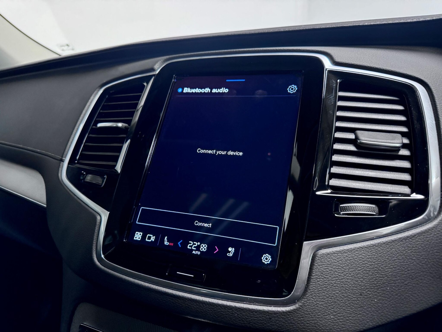 Used Volvo XC90 2023 for sale - 76511784: Photo 45