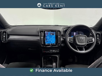 Used Volvo XC40 2022 for sale - 79296149: Photo