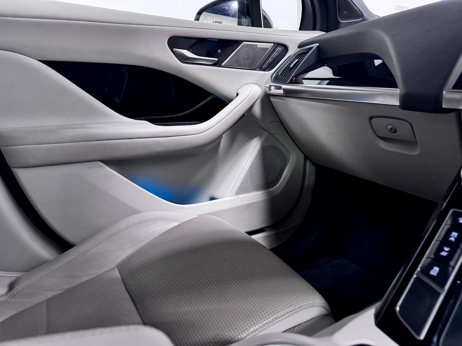 Used Jaguar I-Pace 2021 for sale - 77306316: Photo 27