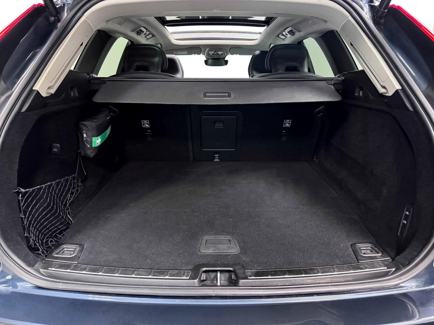 Used Volvo XC60 2023 for sale - 76200152: Photo 12