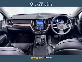 Used Volvo XC60 2023 for sale - 76200152: Photo 2