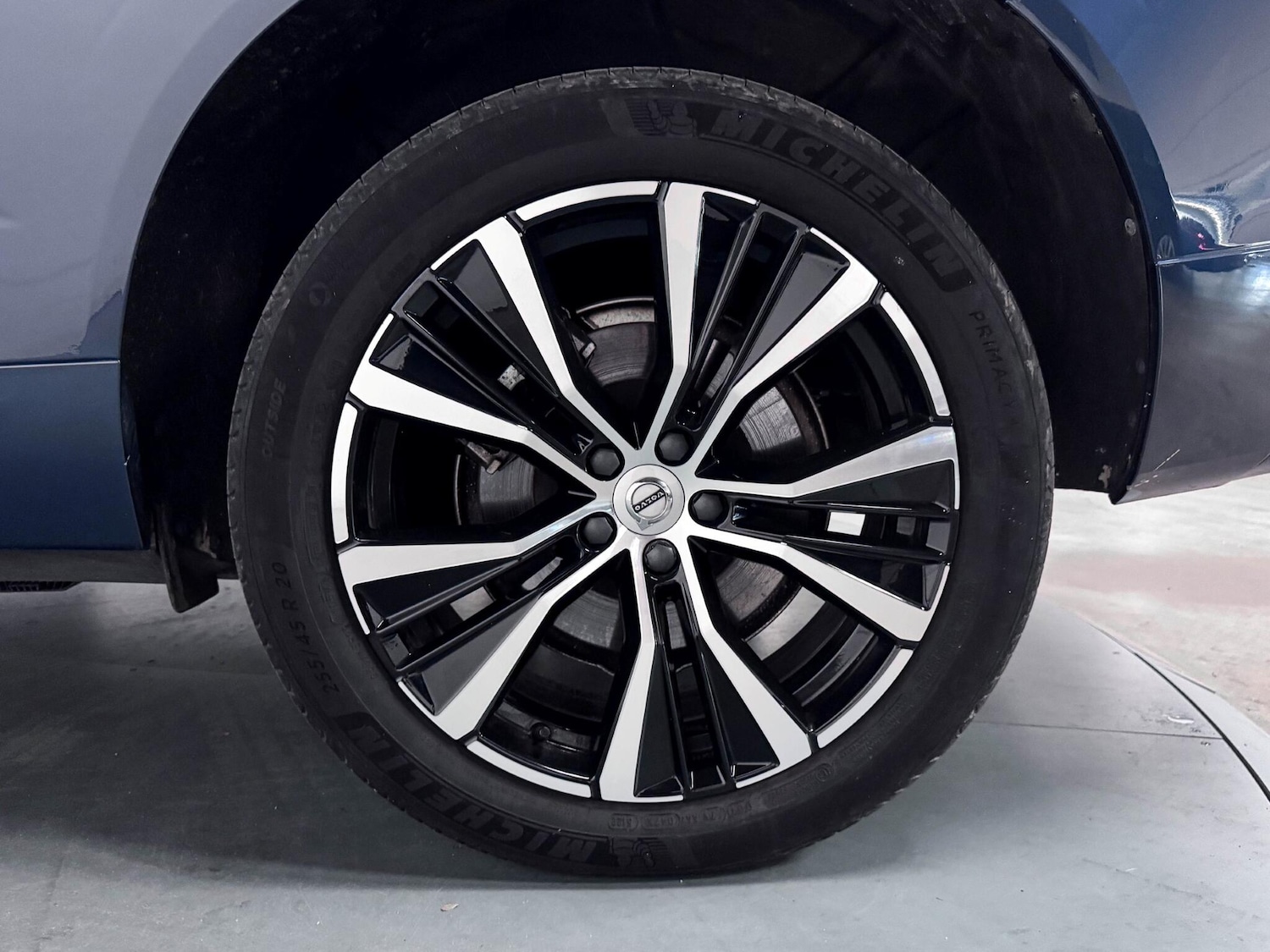 Used Volvo XC60 2023 for sale - 76200152: Photo 52