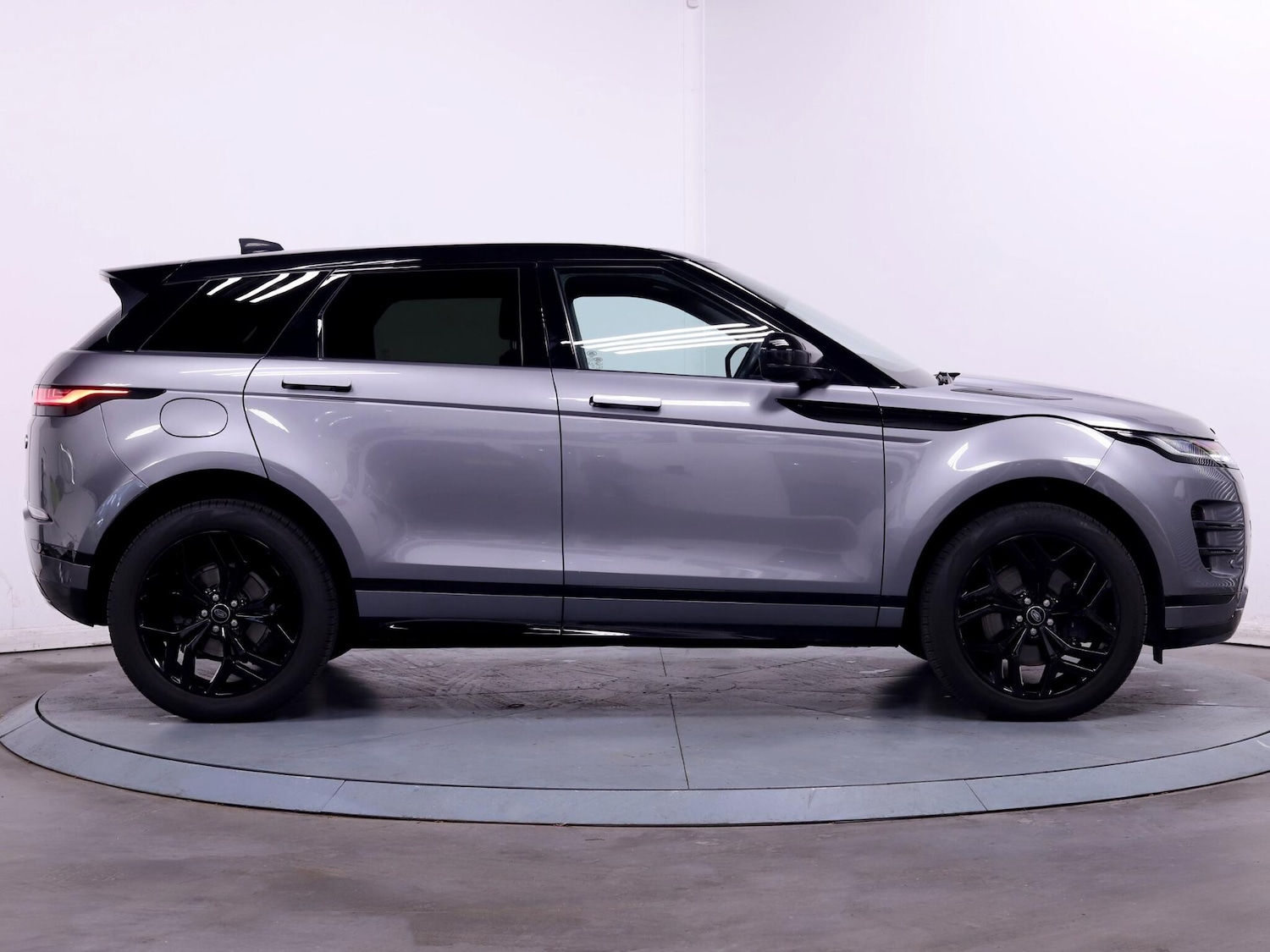 Used Land Rover Range Rover Evoque 2022 for sale - 76167359: Photo 11