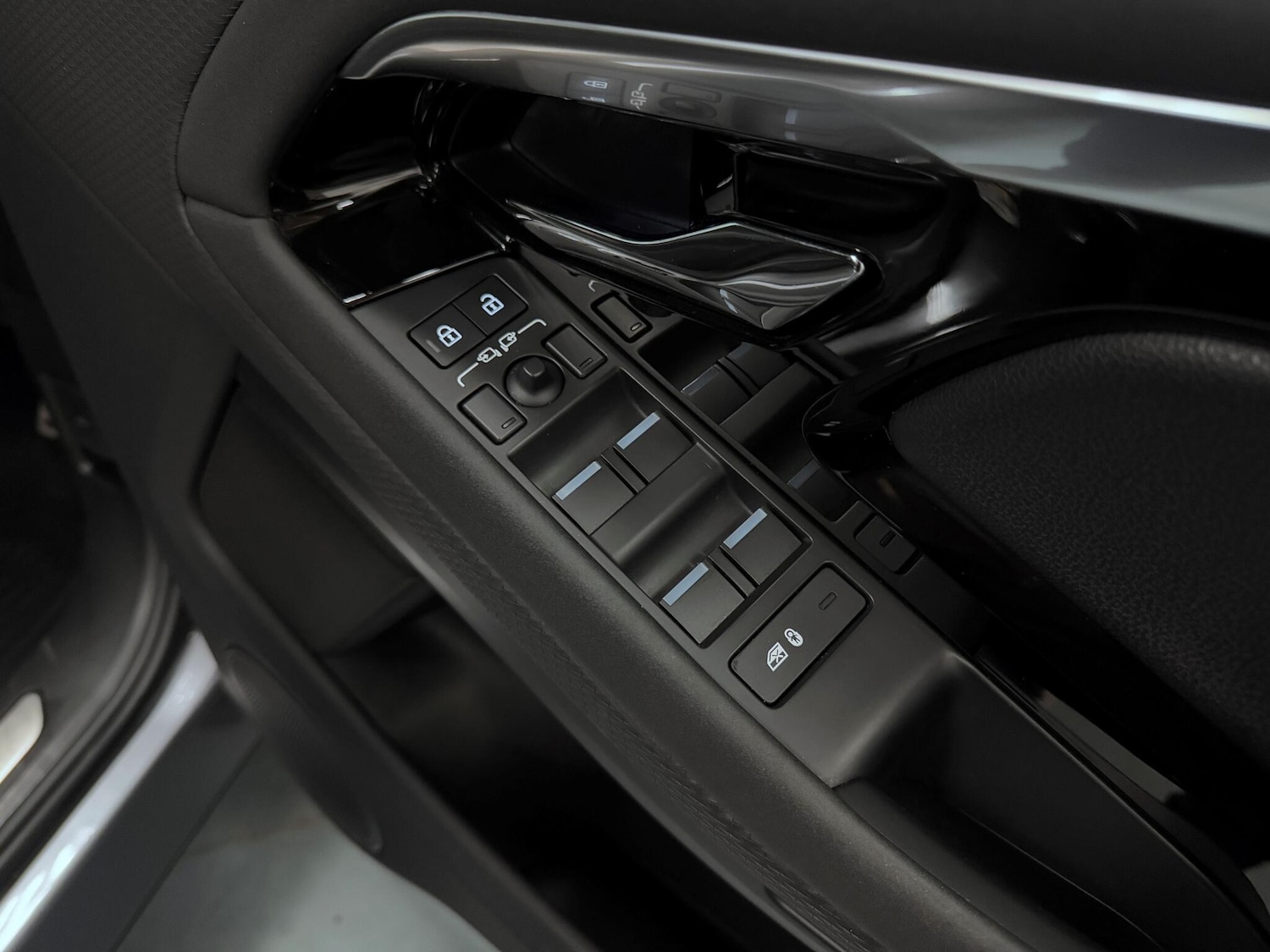 Used Land Rover Range Rover Evoque 2022 for sale - 76167359: Photo 21