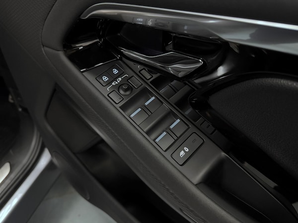 Used Land Rover Range Rover Evoque 2022 for sale - 76167359: Photo 21