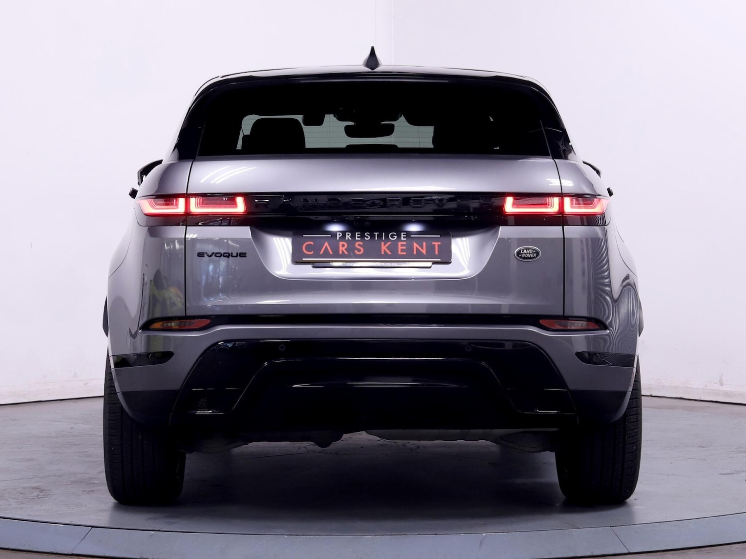 Used Land Rover Range Rover Evoque 2022 for sale - 76167359: Photo 8