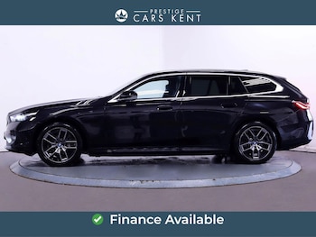 Used BMW i5 2025 for sale - 77130622: Photo