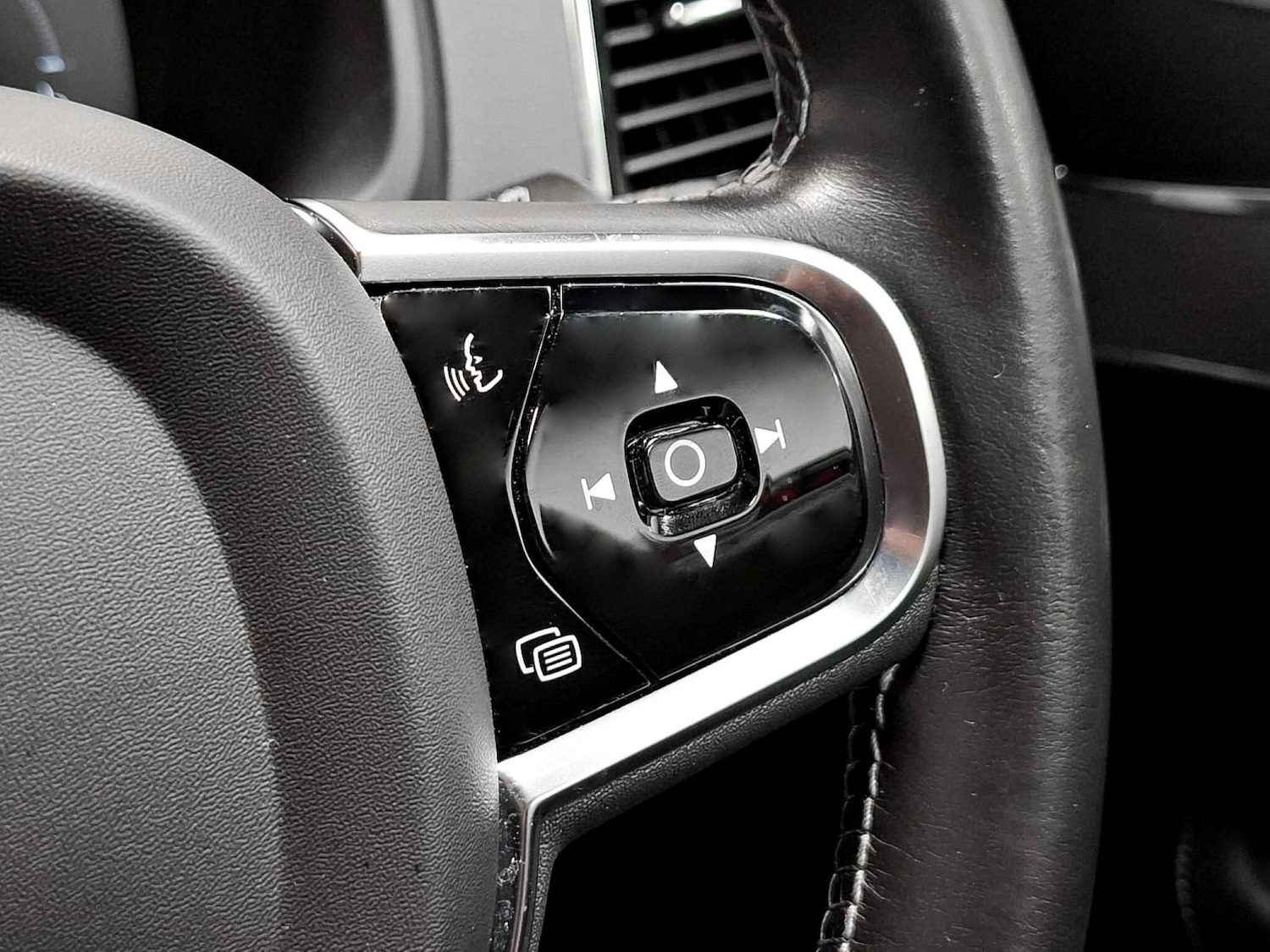 Used Volvo XC90 2020 for sale - 76359943: Photo 39