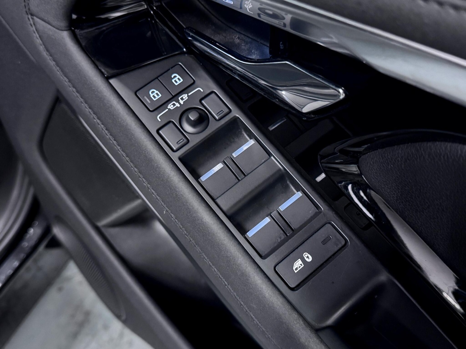 Used Land Rover Range Rover Evoque 2022 for sale - 76549911: Photo 16