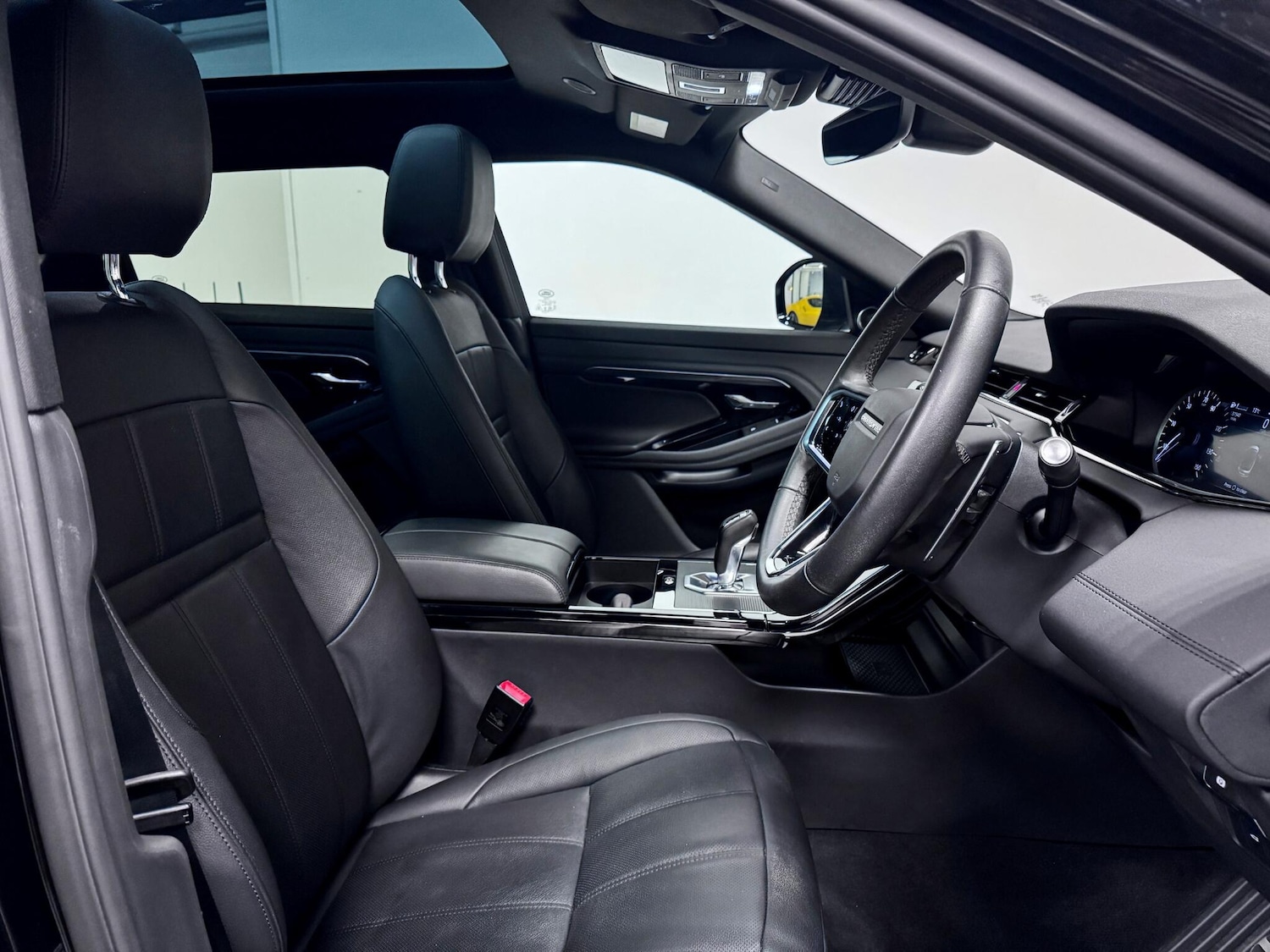 Used Land Rover Range Rover Evoque 2022 for sale - 76549911: Photo 23