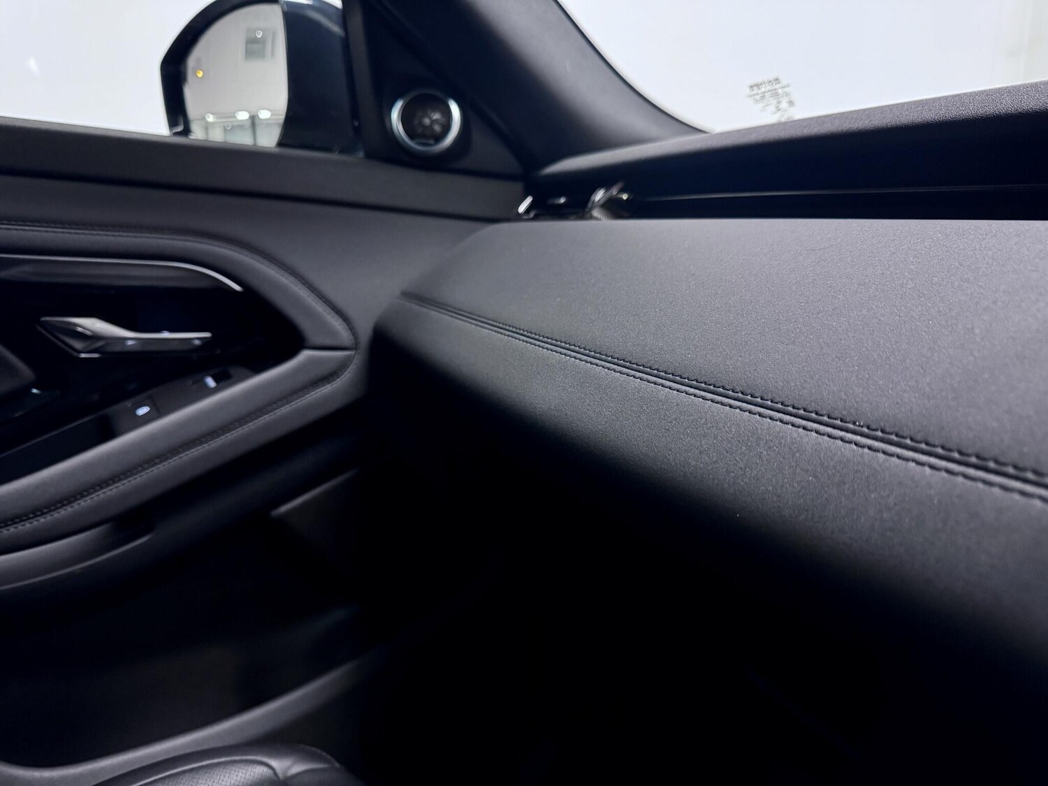 Used Land Rover Range Rover Evoque 2022 for sale - 76549911: Photo 34