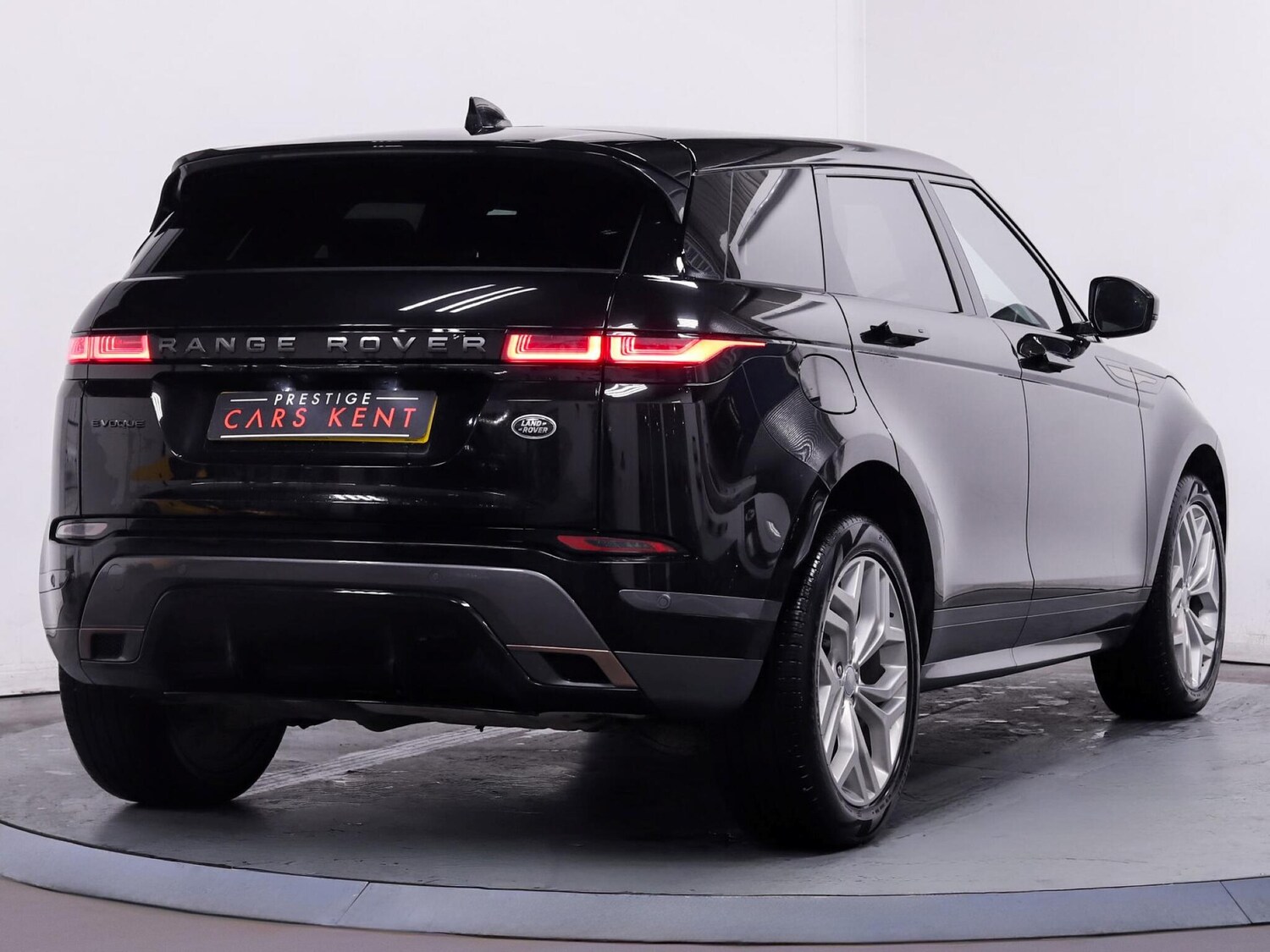 Used Land Rover Range Rover Evoque 2022 for sale - 76549911: Photo 9