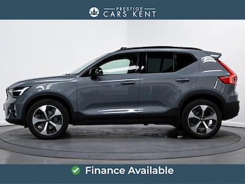 Used Volvo XC40 2023 for sale - 78637037: Photo