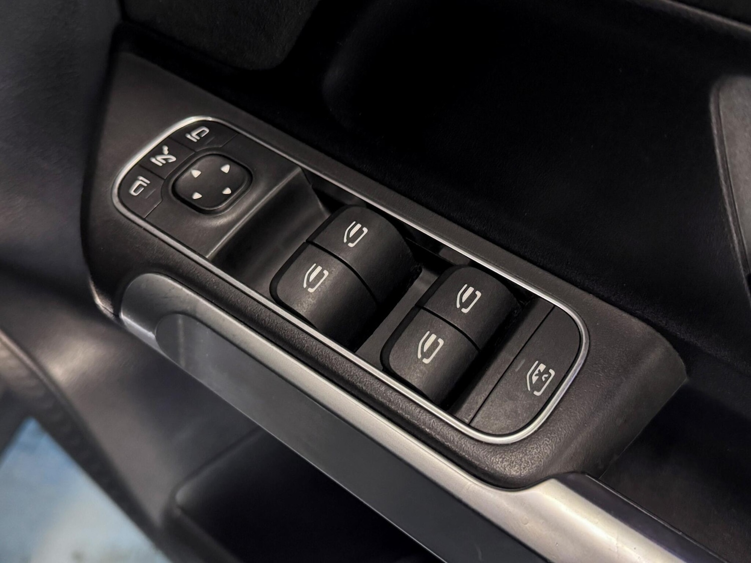 Used Mercedes-Benz GLB 2022 for sale - 76658339: Photo 17