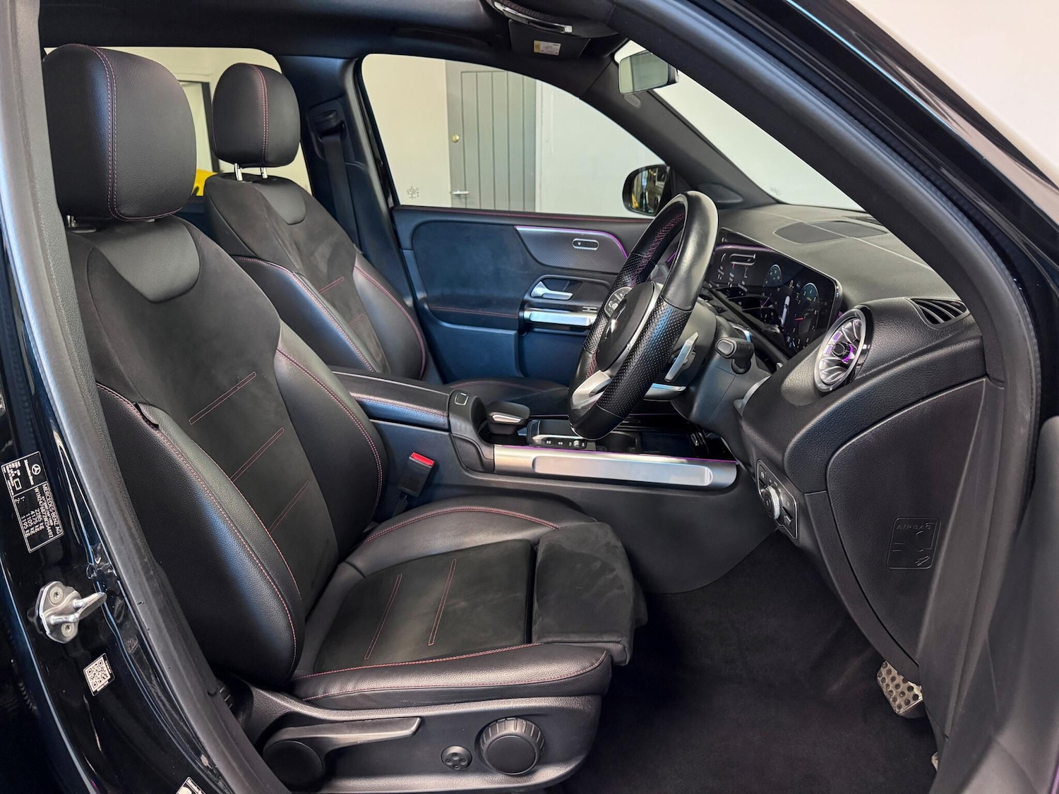 Used Mercedes-Benz GLB 2022 for sale - 76658339: Photo 21