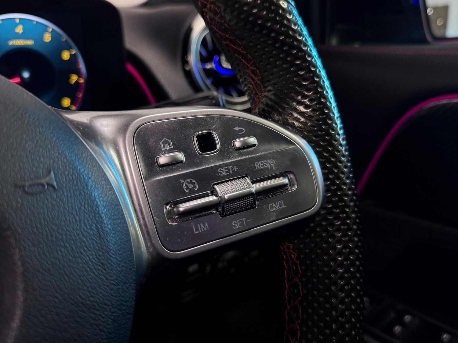 Used Mercedes-Benz GLB 2022 for sale - 76658339: Photo 36