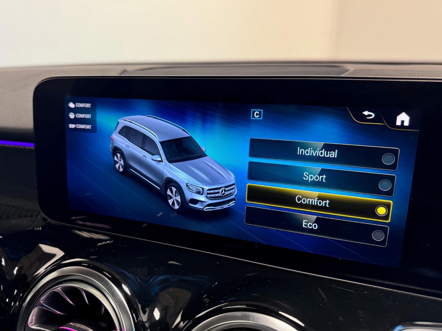 Used Mercedes-Benz GLB 2022 for sale - 76658339: Photo 49