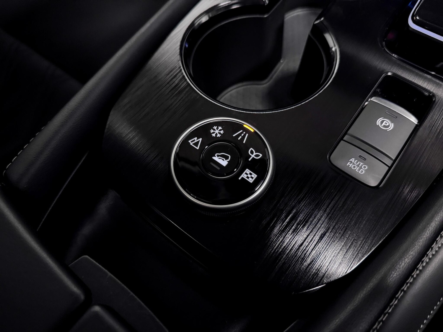 Used Nissan X-Trail 2024 for sale - 76786716: Photo 32