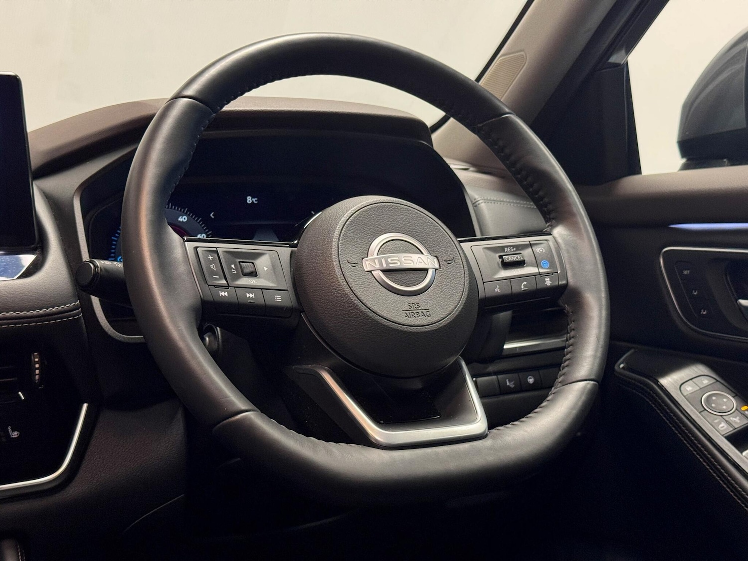 Used Nissan X-Trail 2024 for sale - 76786716: Photo 37