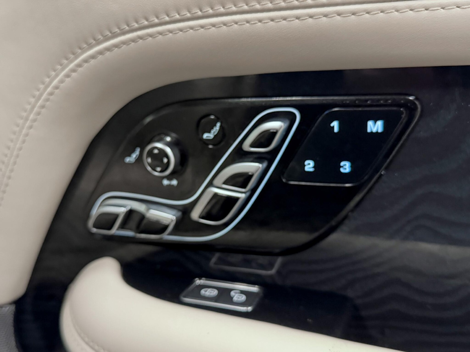 Used Land Rover Range Rover 2018 for sale - 76361491: Photo 22