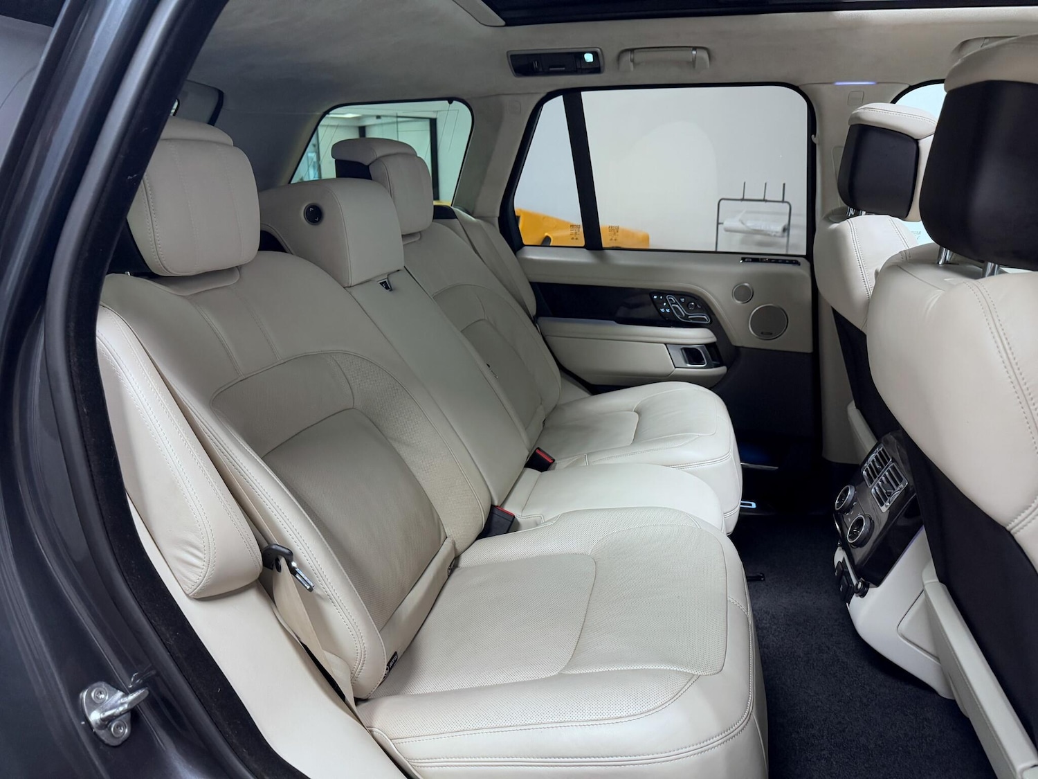 Used Land Rover Range Rover 2018 for sale - 76361491: Photo 31