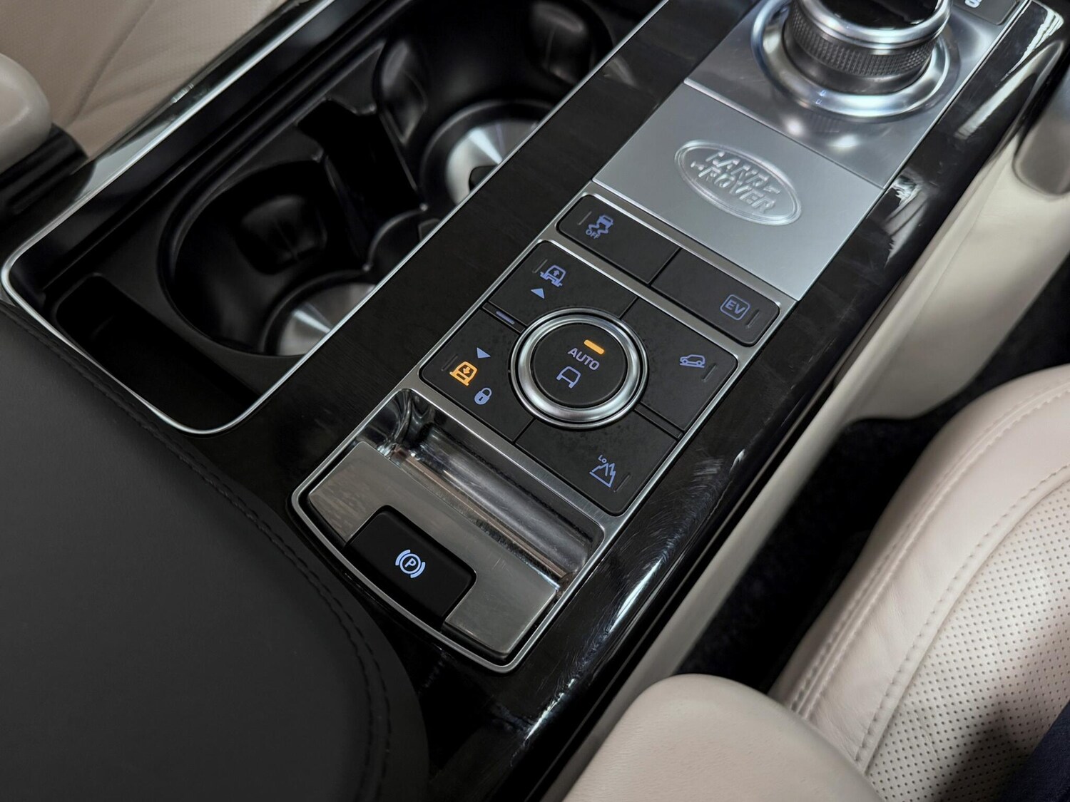 Used Land Rover Range Rover 2018 for sale - 76361491: Photo 37