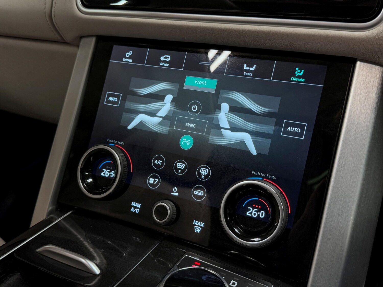 Used Land Rover Range Rover 2018 for sale - 76361491: Photo 44