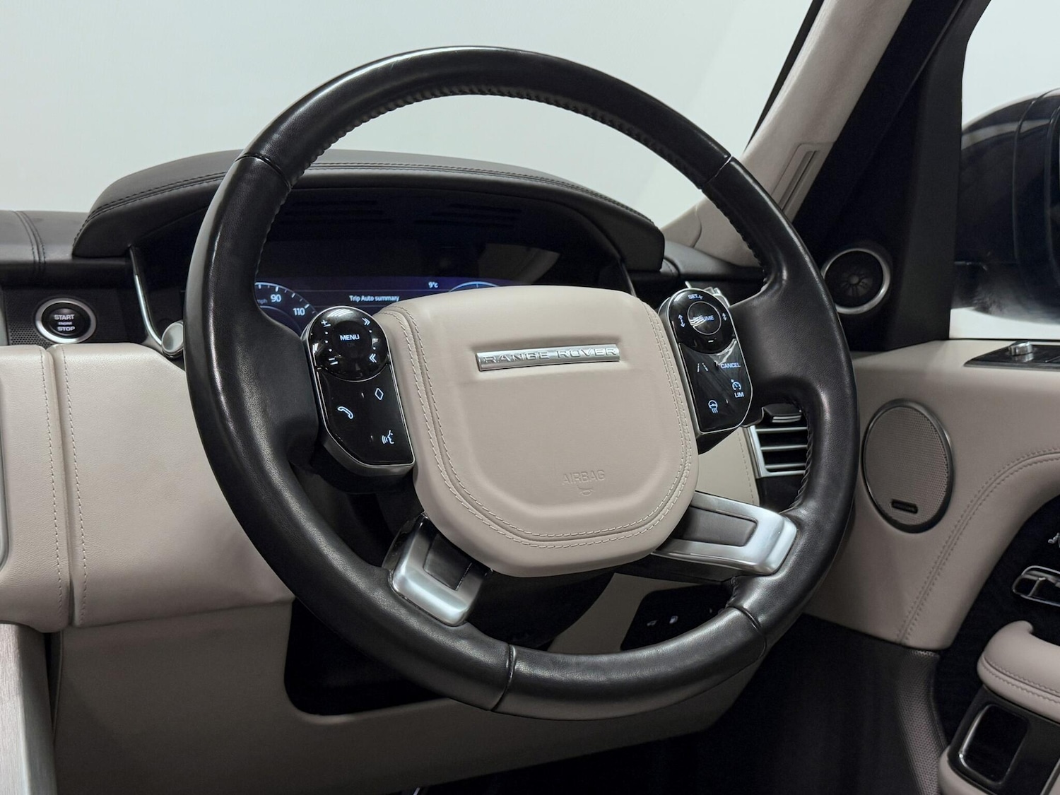 Used Land Rover Range Rover 2018 for sale - 76361491: Photo 47