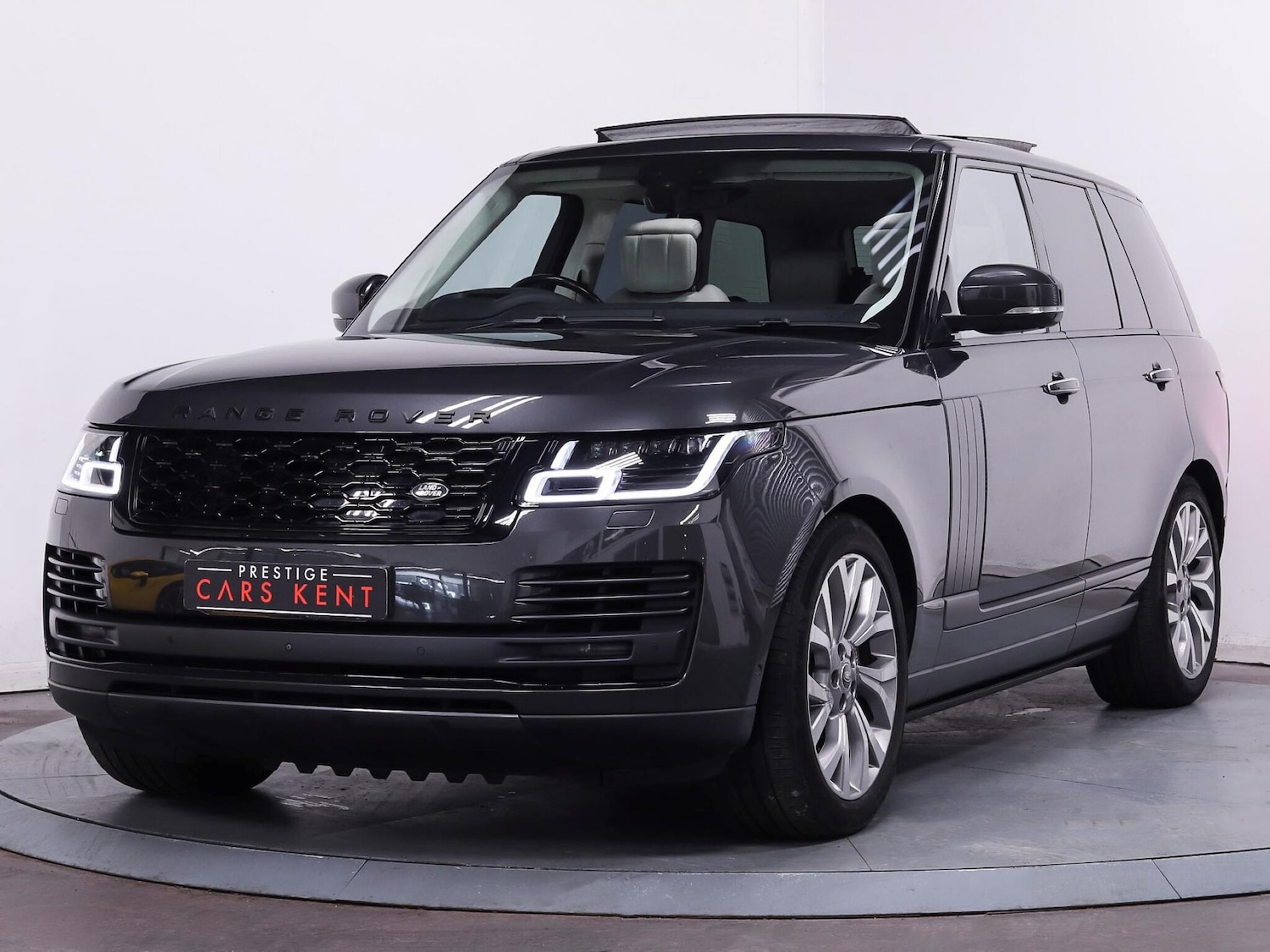 Used Land Rover Range Rover 2018 for sale - 76361491: Photo 6