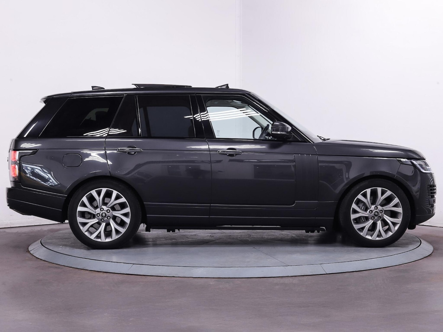 Used Land Rover Range Rover 2018 for sale - 76361491: Photo 8