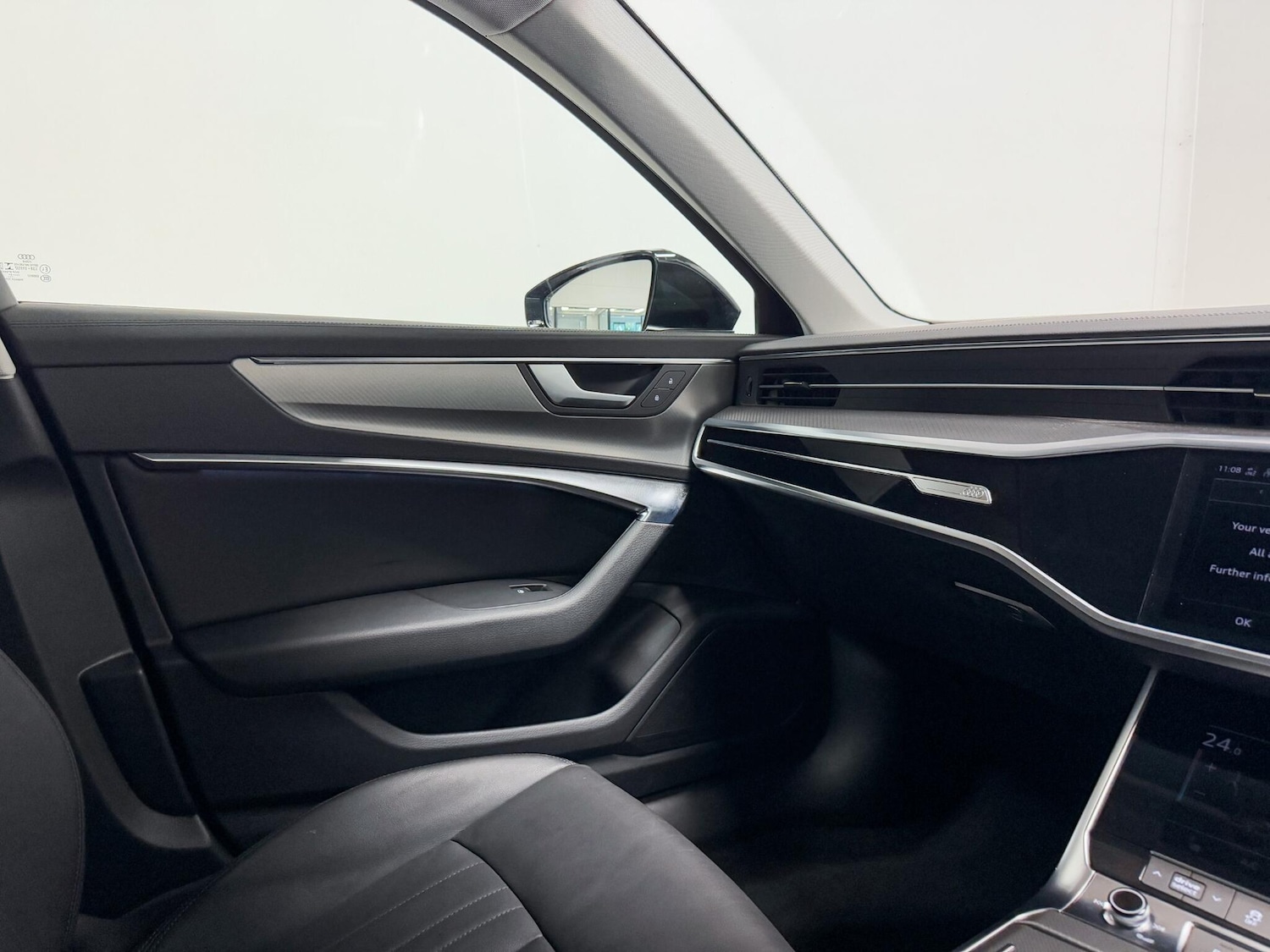 Used Audi A6 Saloon for sale - 76728829: Photo 24