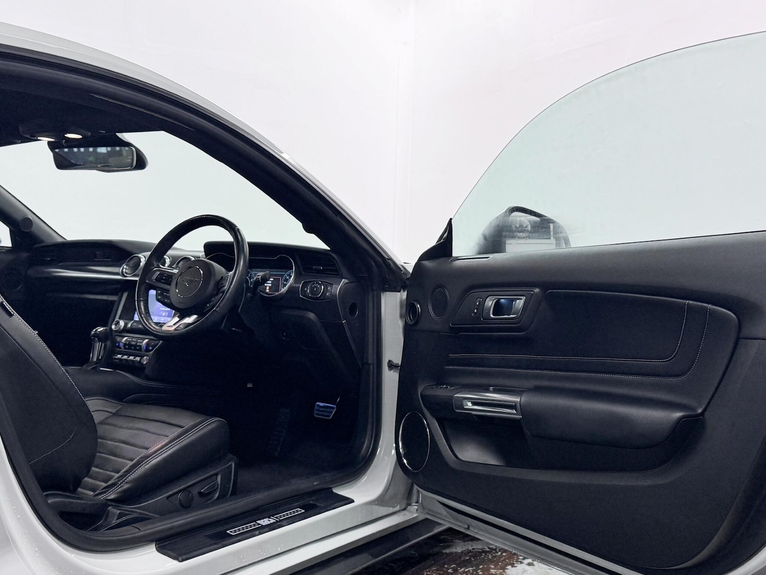 Used Ford Mustang 2022 for sale - 77537655: Photo 22