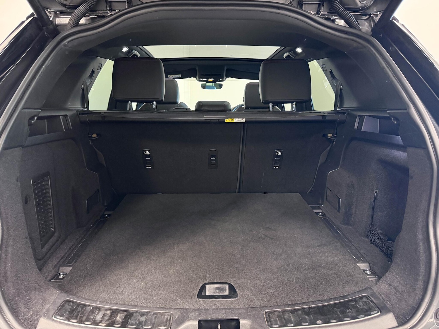 Used Land Rover Discovery Sport 2022 for sale - 76772080: Photo 12