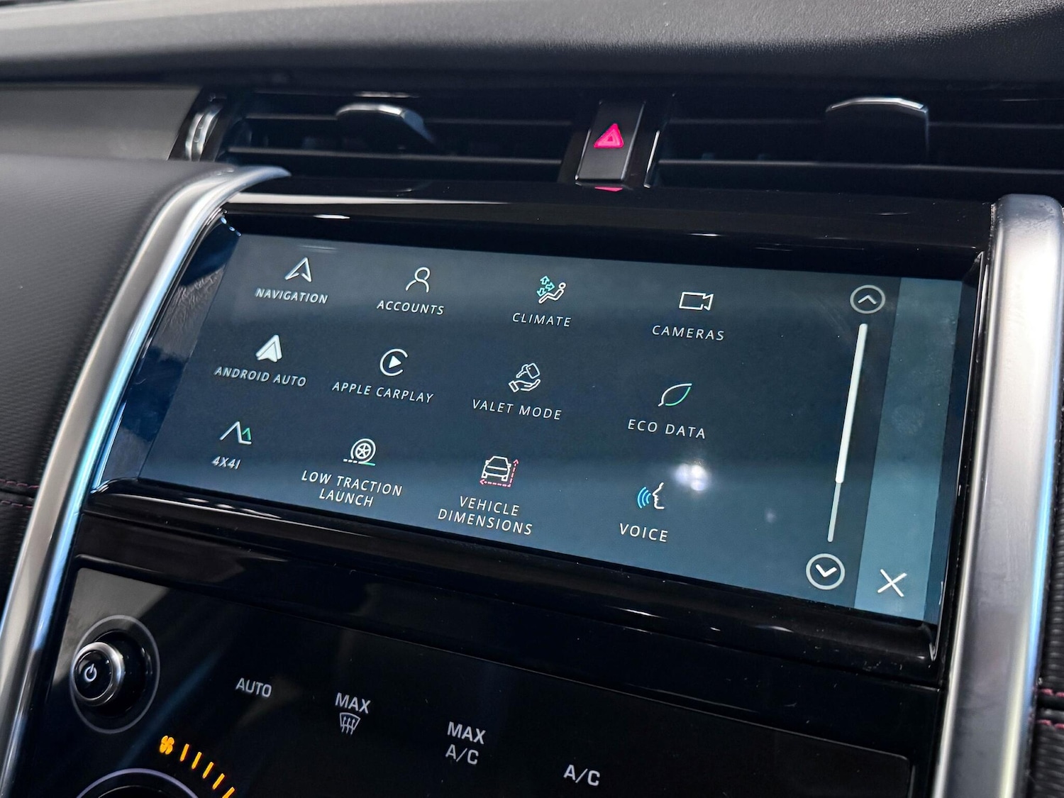 Used Land Rover Discovery Sport 2022 for sale - 76772080: Photo 43