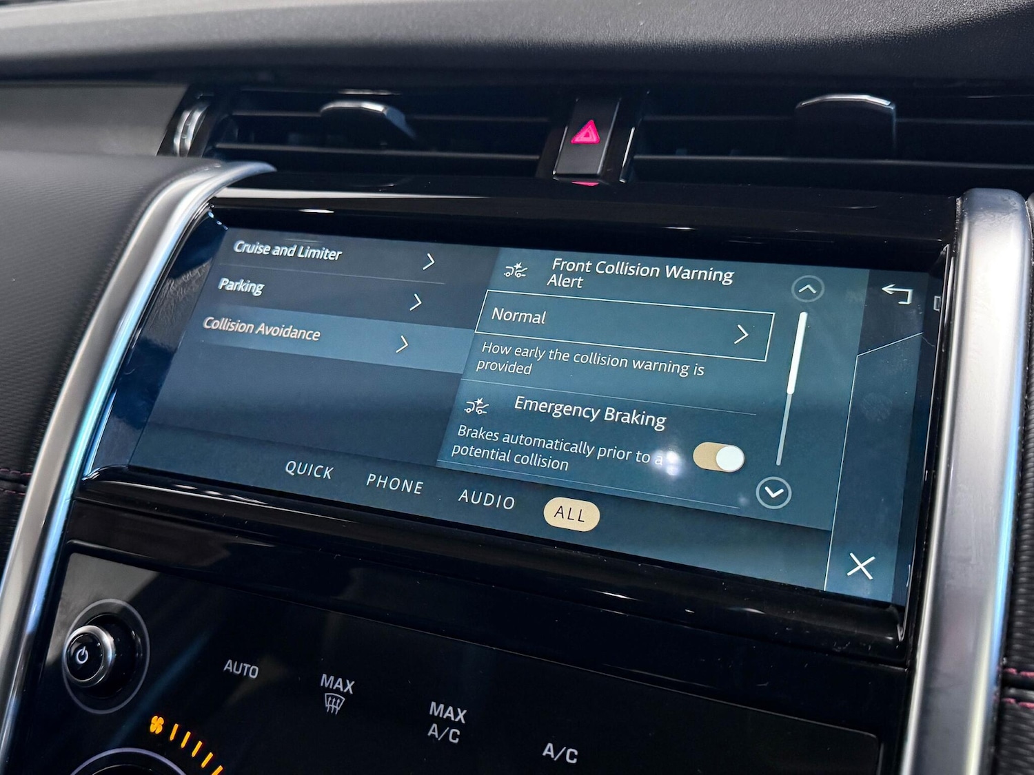 Used Land Rover Discovery Sport 2022 for sale - 76772080: Photo 50