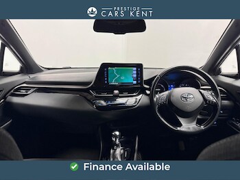 Used Toyota C-HR 2018 for sale - 79248648: Photo