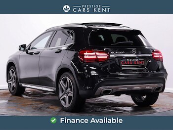 Used Mercedes-Benz GLA 2019 for sale - 77659069: Photo